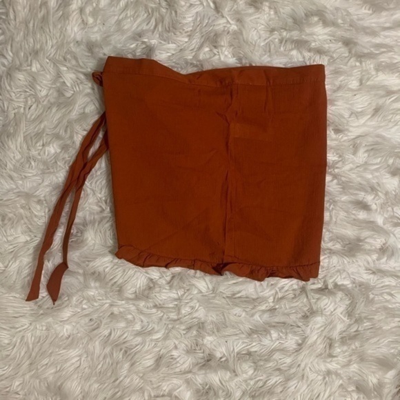 Nasty Gal Rust Ruffle Cover Up Mini Skirt Size 6 - Picture 4 of 9